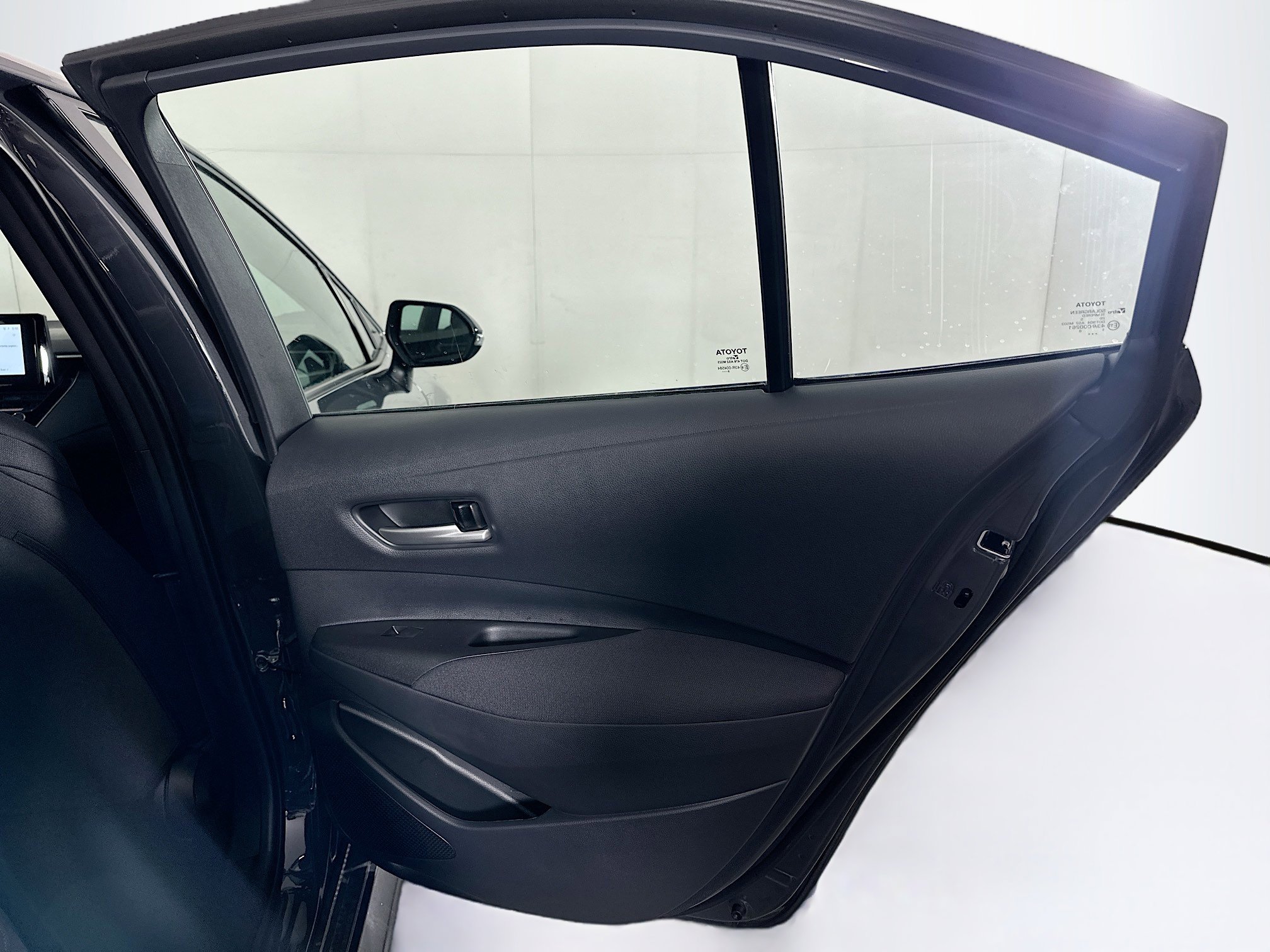 Used 2026 Toyota Corolla SE image 27