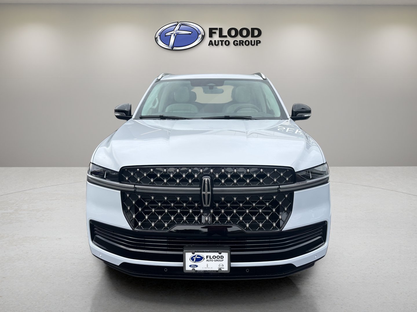 New 2026 Lincoln Navigator Black Label AWD/4WD video 2