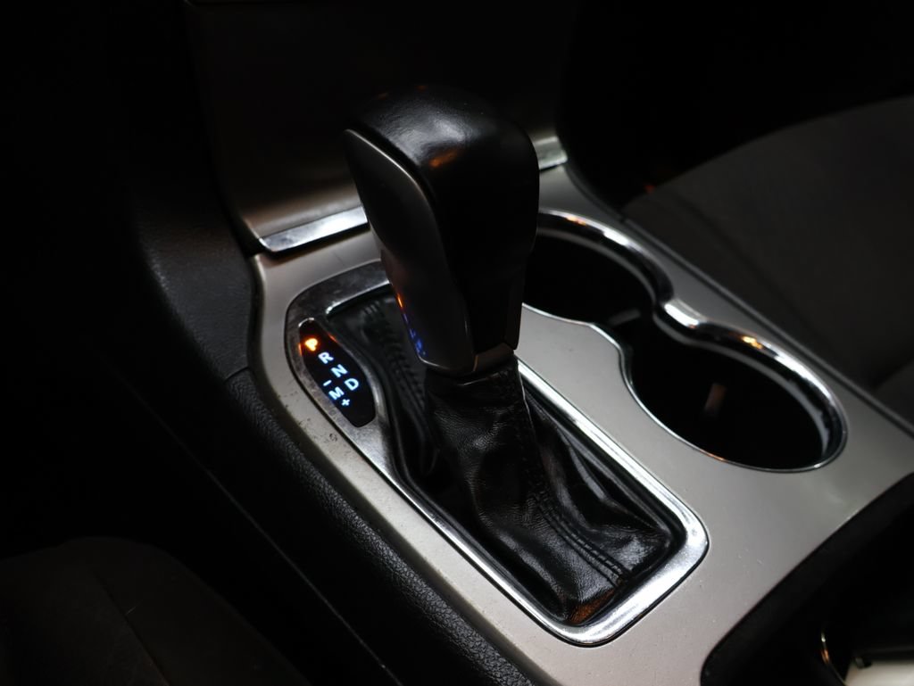 Used 2021 Jeep Grand Cherokee Laredo w/ Security & Convenience Group AWD/4WD image 25