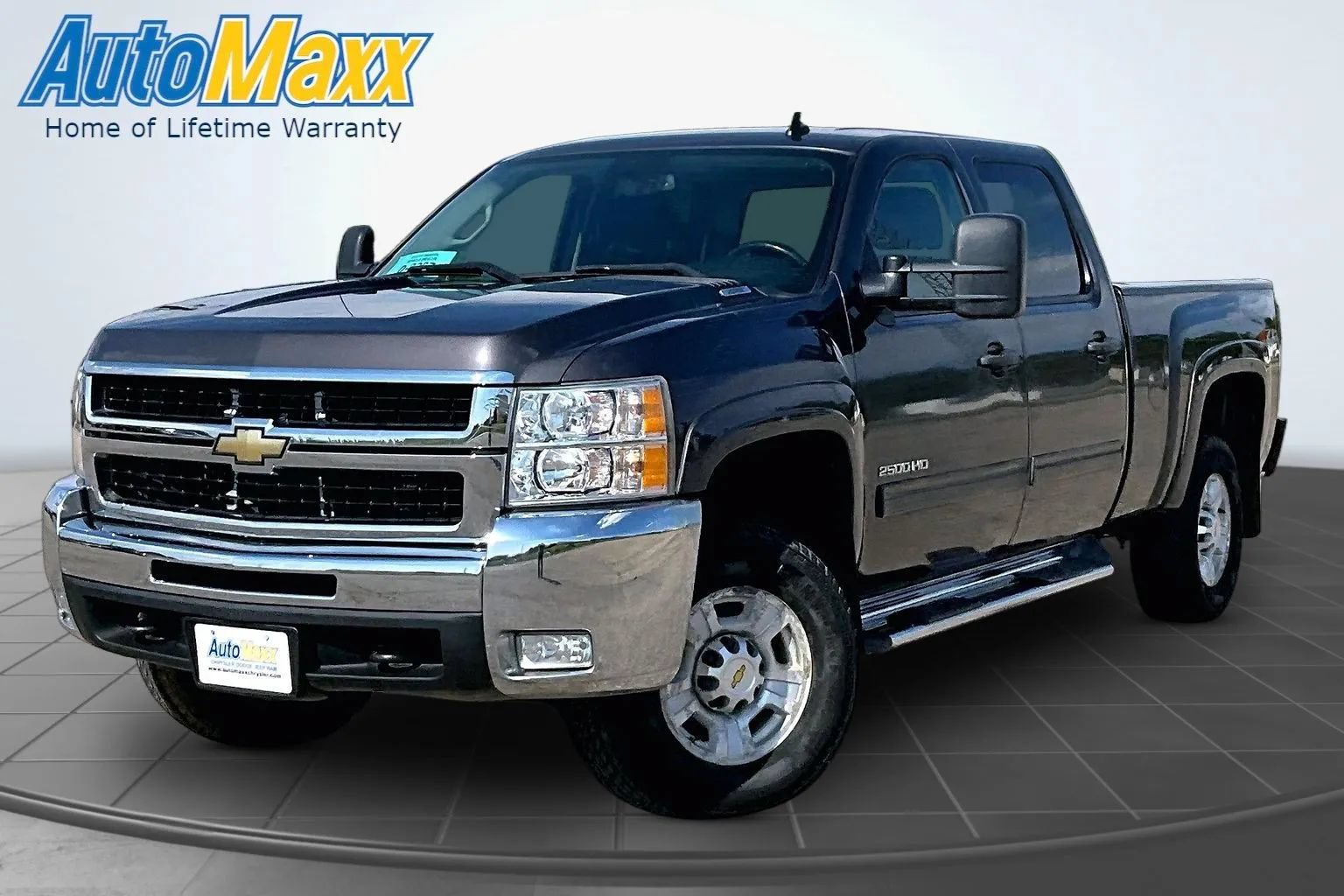 Used 2010 Chevrolet Silverado 2500 LT w/ Interior Plus Package AWD/4WD image 1