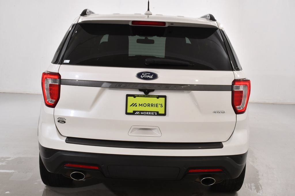 Used 2019 Ford Explorer XLT w/ Equipment Group 202A AWD/4WD image 13