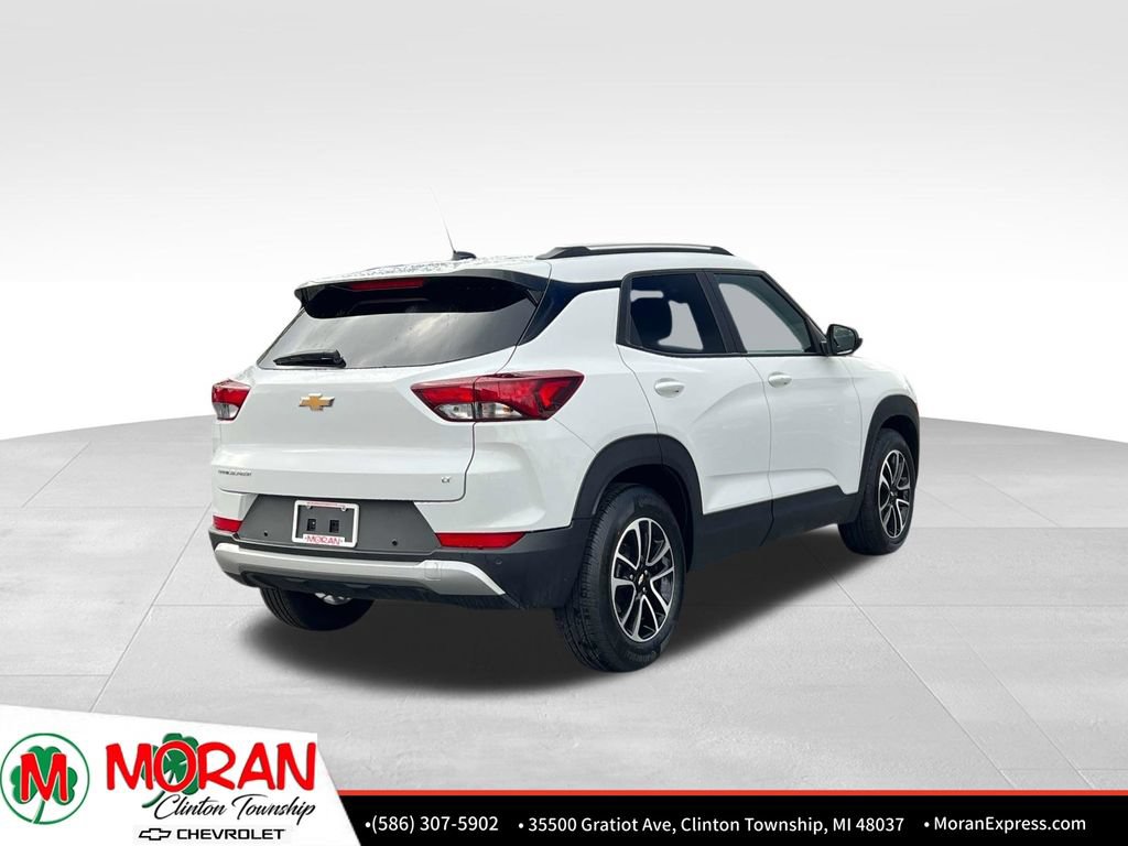 Certified 2026 Chevrolet TrailBlazer LT w/ Driver Confidence Package FWD image 6