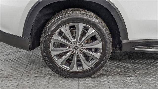 Used 2020 Mercedes-Benz GLE 350 4MATIC w/ Premium Package image 32