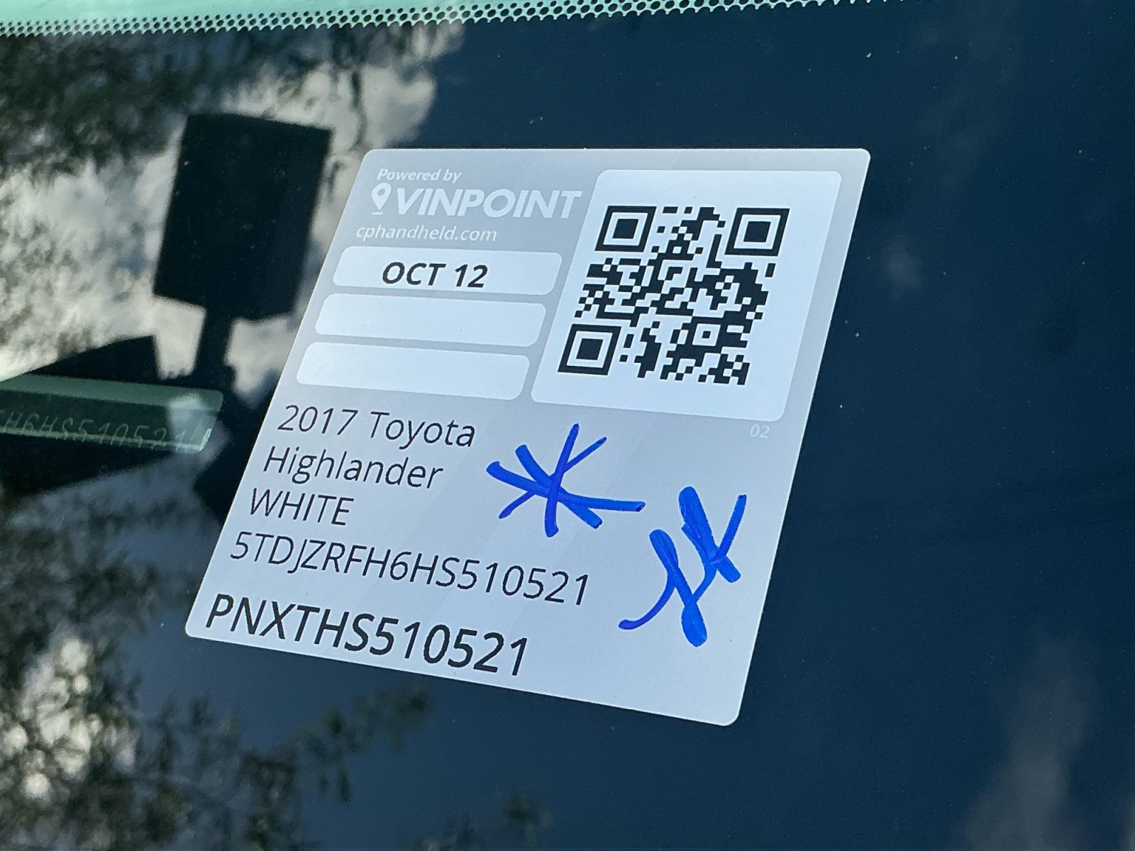 Used 2017 Toyota Highlander XLE AWD/4WD image 25