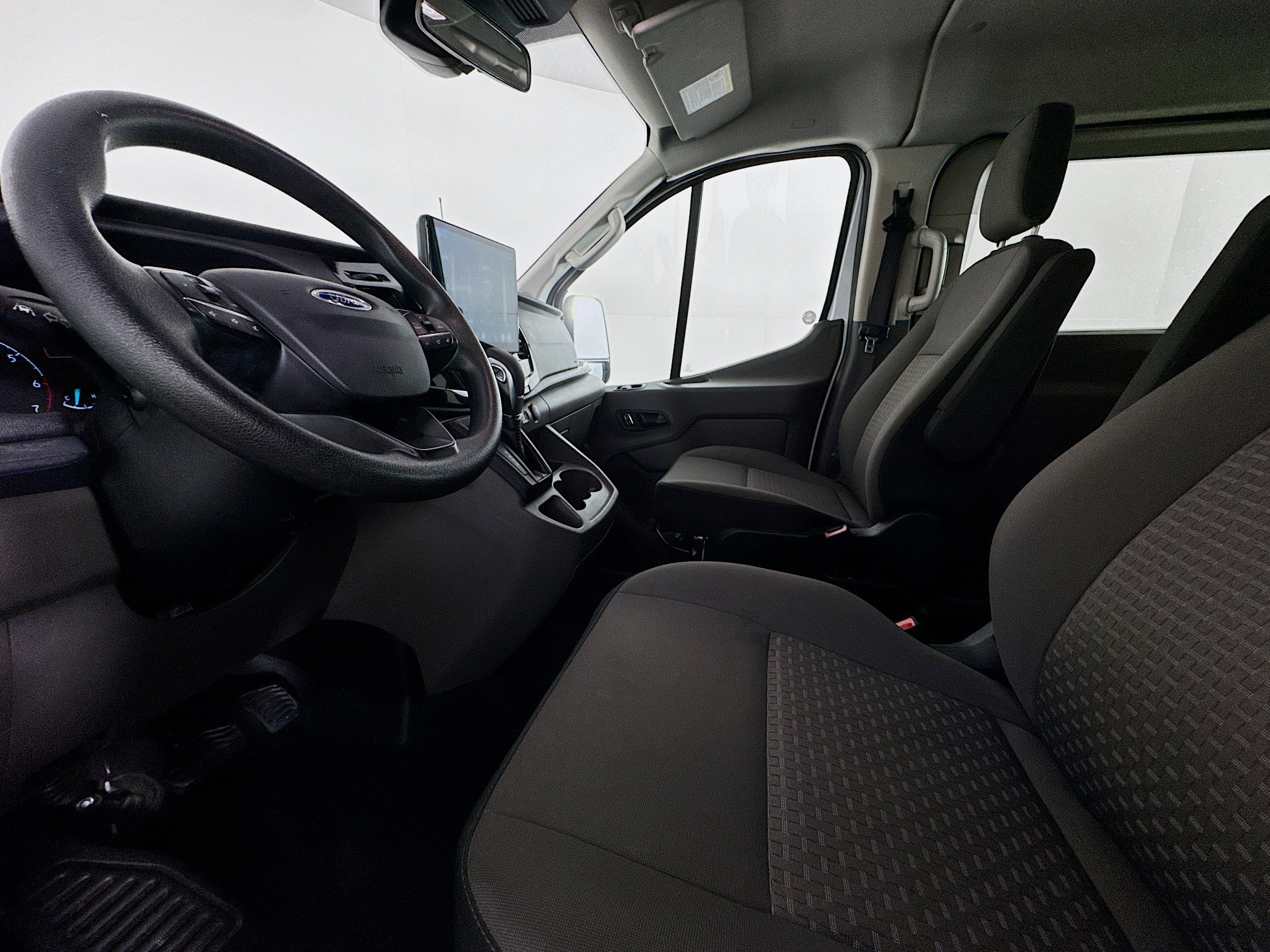 Used 2023 Ford Transit 350 XLT image 20