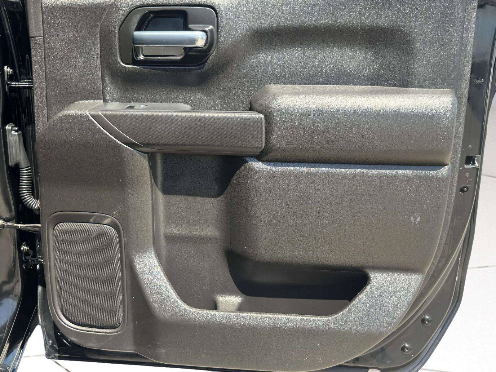 Used 2021 Chevrolet Silverado 1500 LT RWD image 42