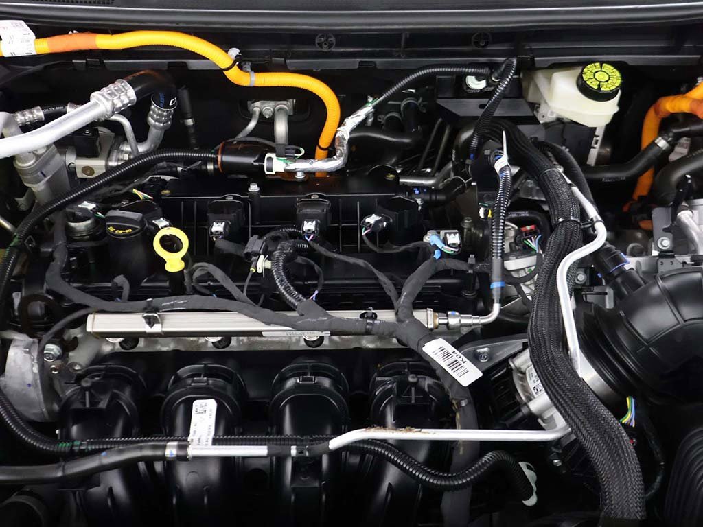 Used 2025 Lincoln Corsair Grand Touring w/ Equipment Group 301A image 24