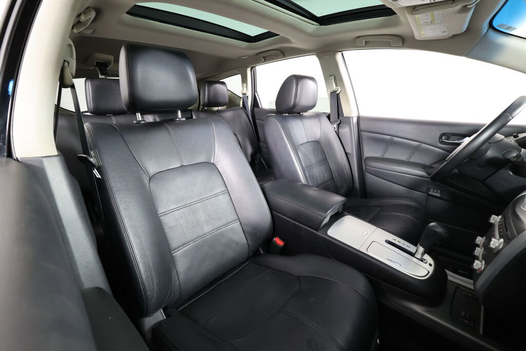 Used 2011 Nissan Murano SL w/ Navigation Pkg AWD/4WD image 25