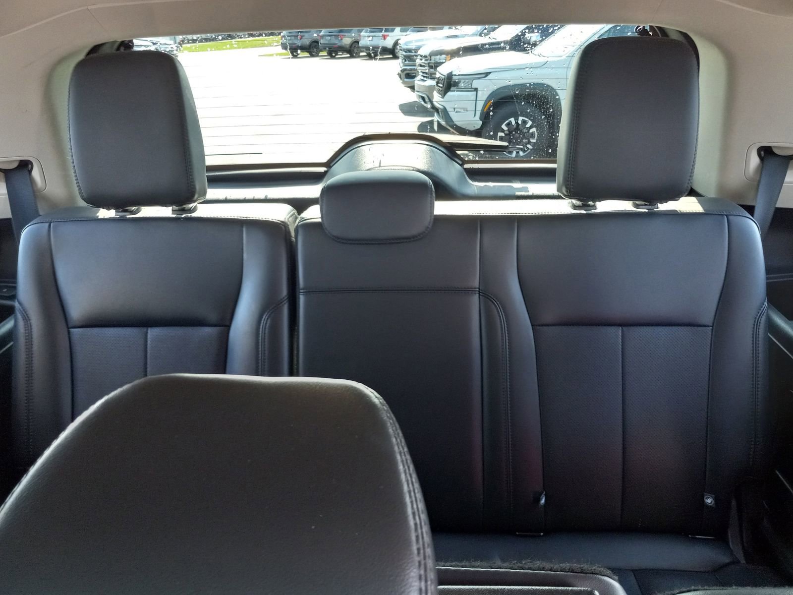 Used 2024 Ford Expedition XLT RWD image 16