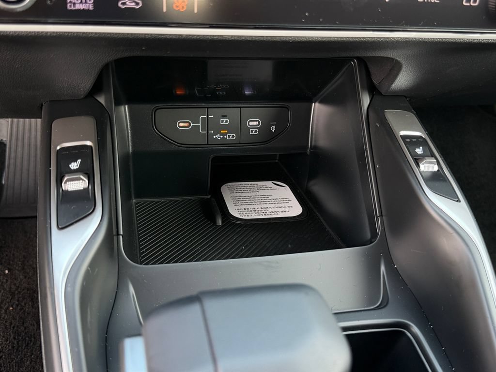 New 2026 Kia Sorento S FWD image 22