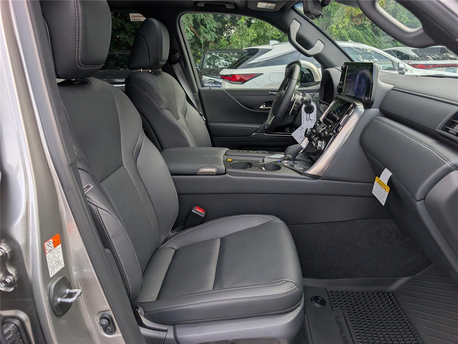 New 2026 Lexus LX 700h Luxury w/ Accessory Package (Z1) AWD/4WD image 7