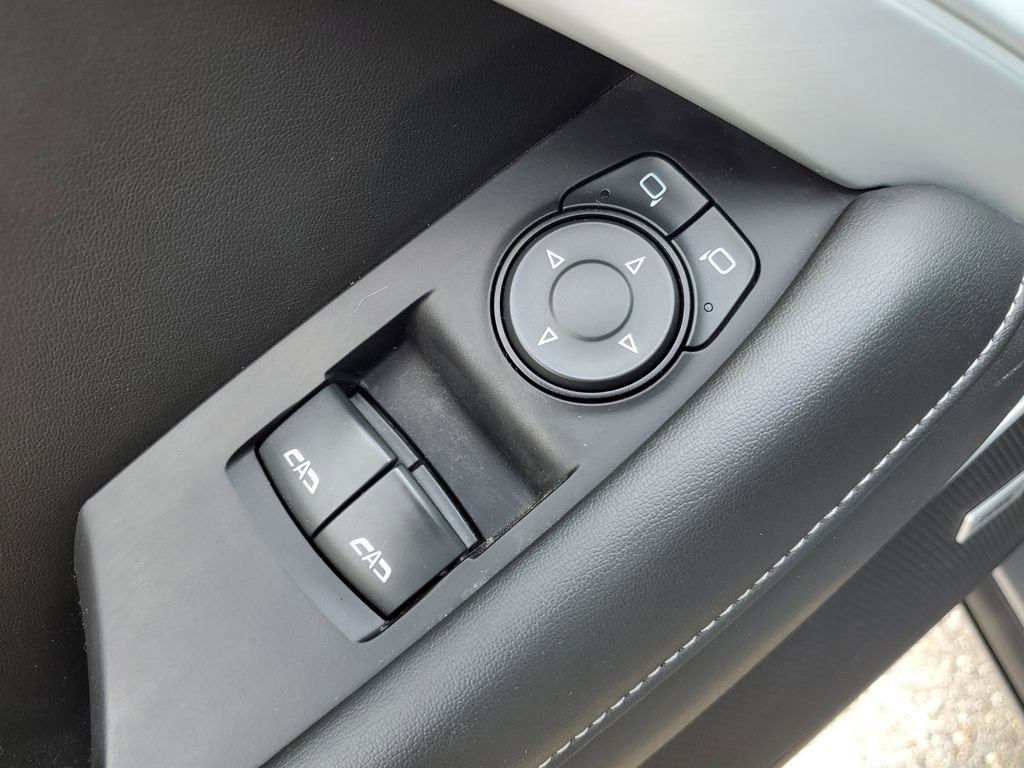 Used 2019 Chevrolet Camaro SS RWD image 23