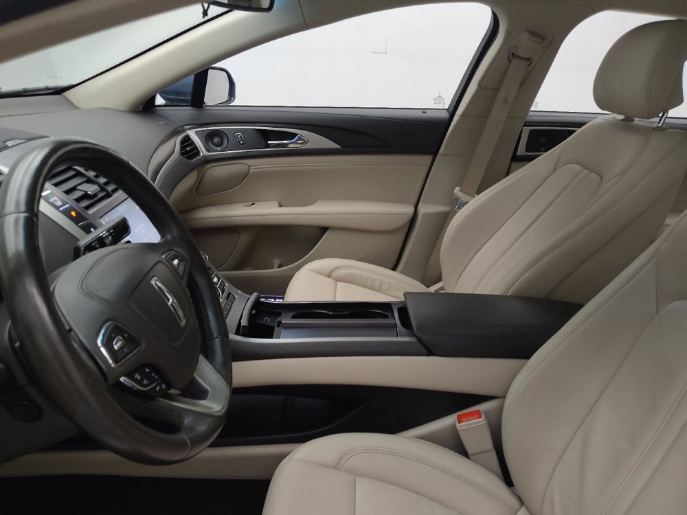 Used 2019 Lincoln MKZ Reserve w/ Reserve Plus Package AWD/4WD image 17