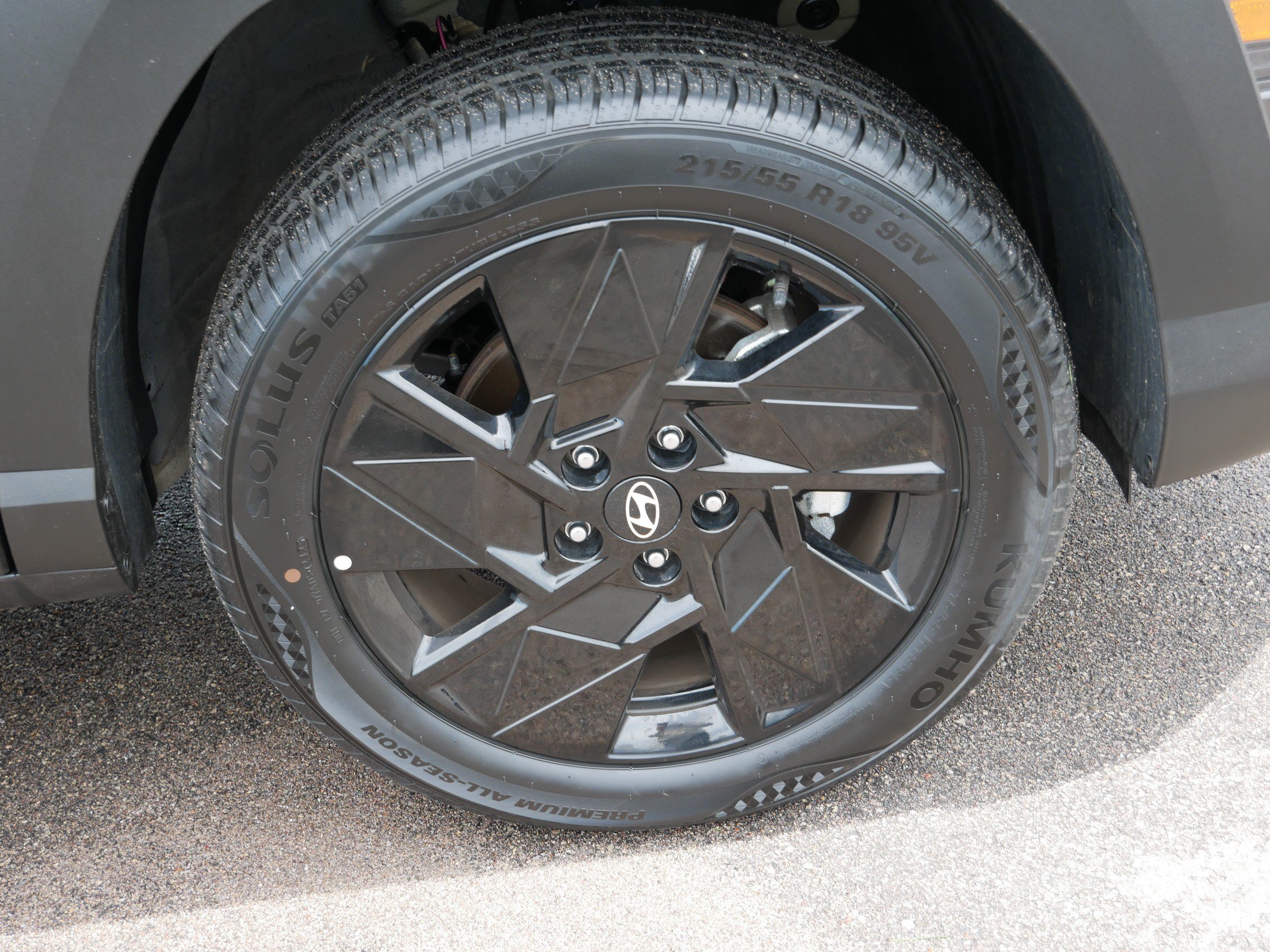 Certified 2026 Hyundai Kona SEL Sport AWD/4WD image 15