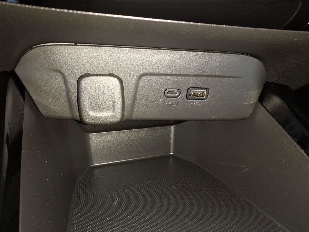 Used 2024 Chevrolet Trax LT w/ Driver Confidence Package FWD image 20