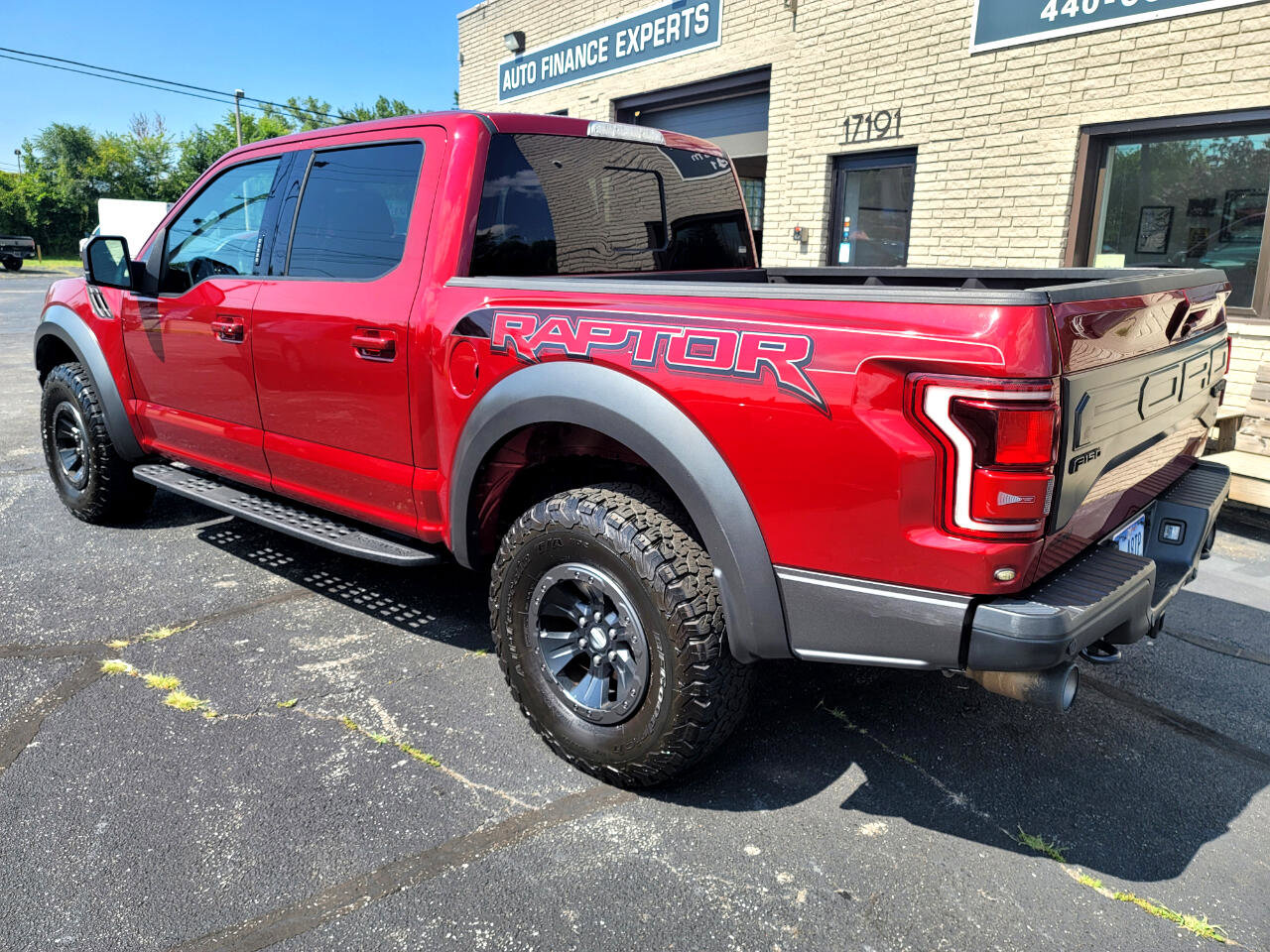 Used 2018 Ford F150 Raptor w/ Equipment Group 802A Luxury image 6