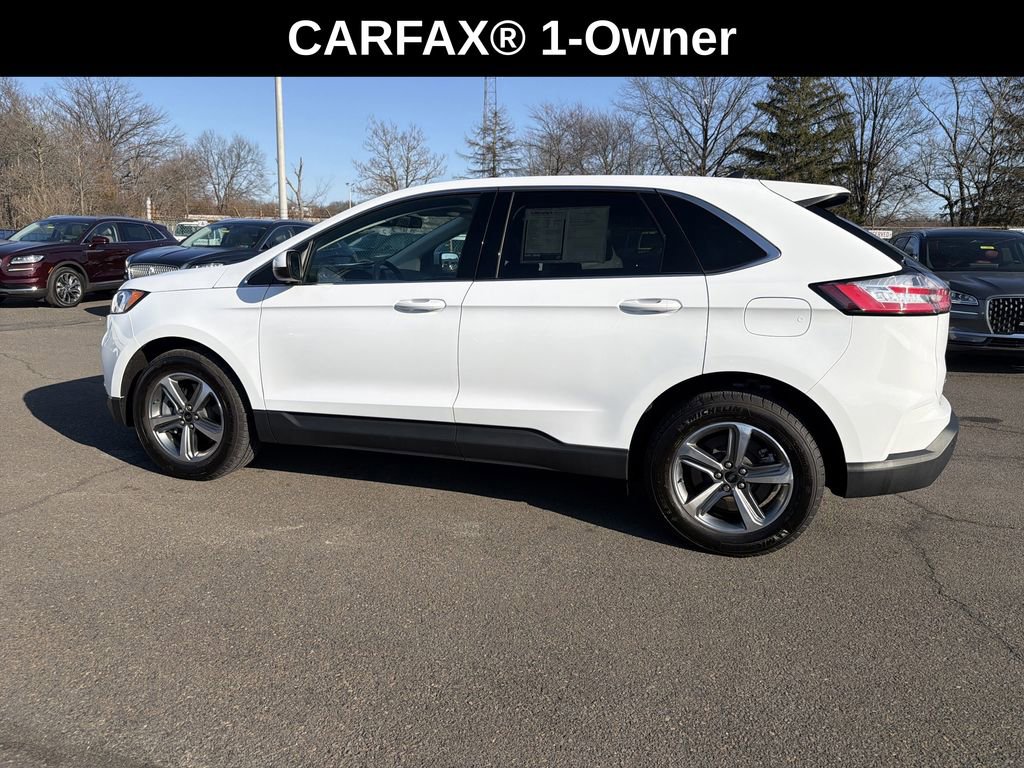 Used 2024 Ford Edge SEL w/ Convenience Package image 2