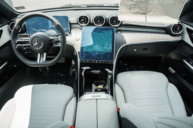 New 2026 Mercedes-Benz C 300 4MATIC Sedan image 20