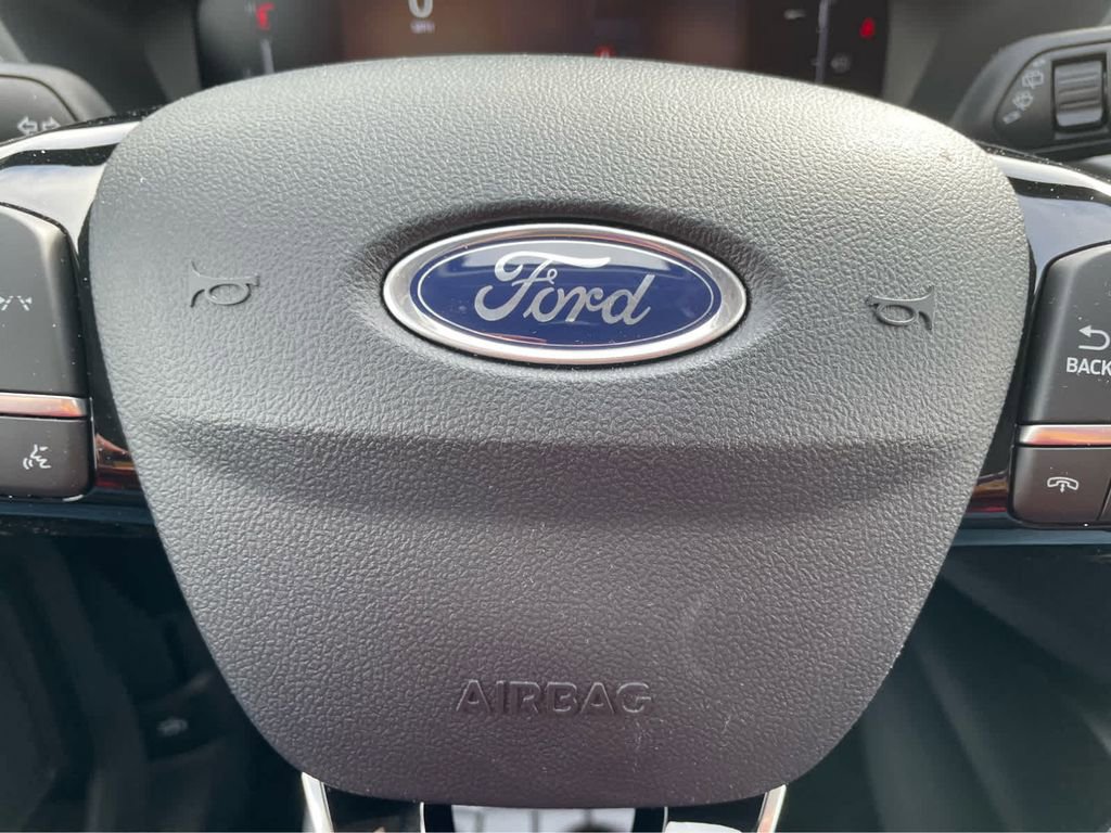 New 2025 Ford Escape Active w/ Cold Weather Package FWD image 16