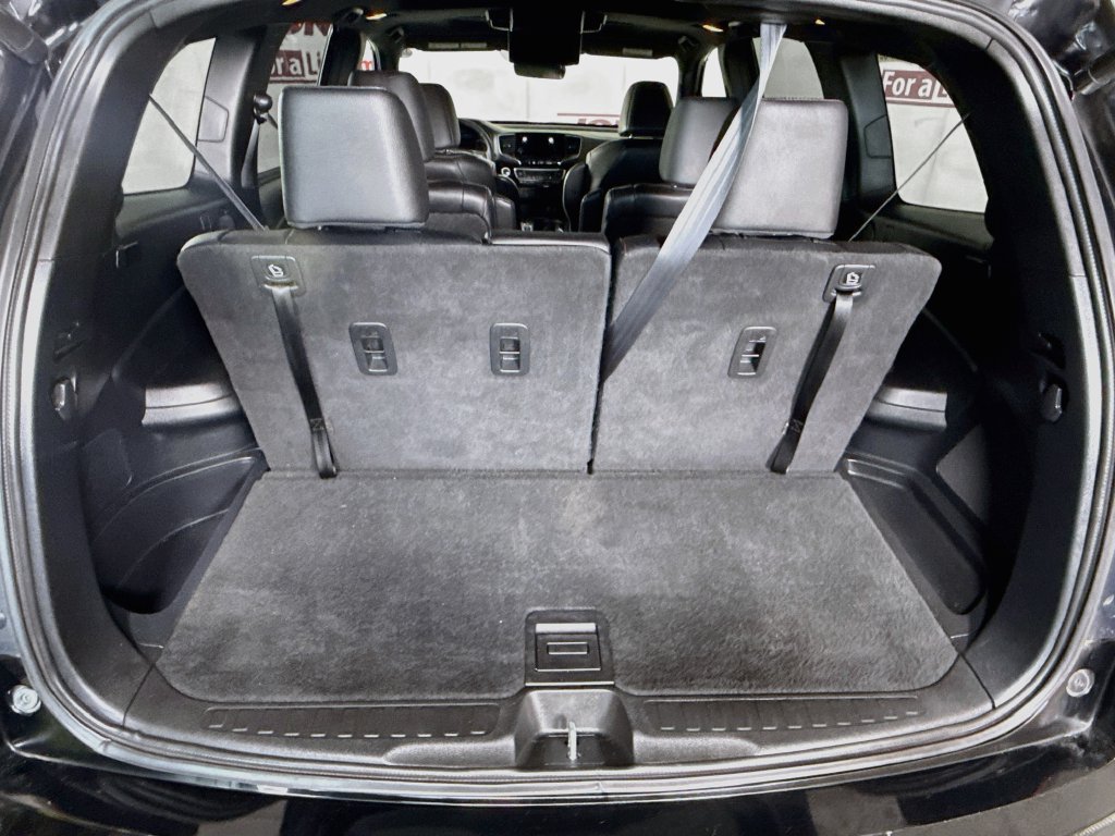 Used 2022 Honda Pilot Black Edition image 31