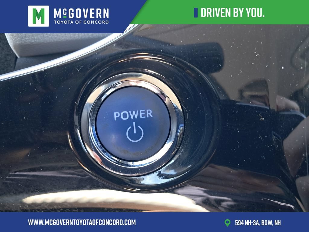 Used 2017 Toyota Prius Prime Plus FWD image 22