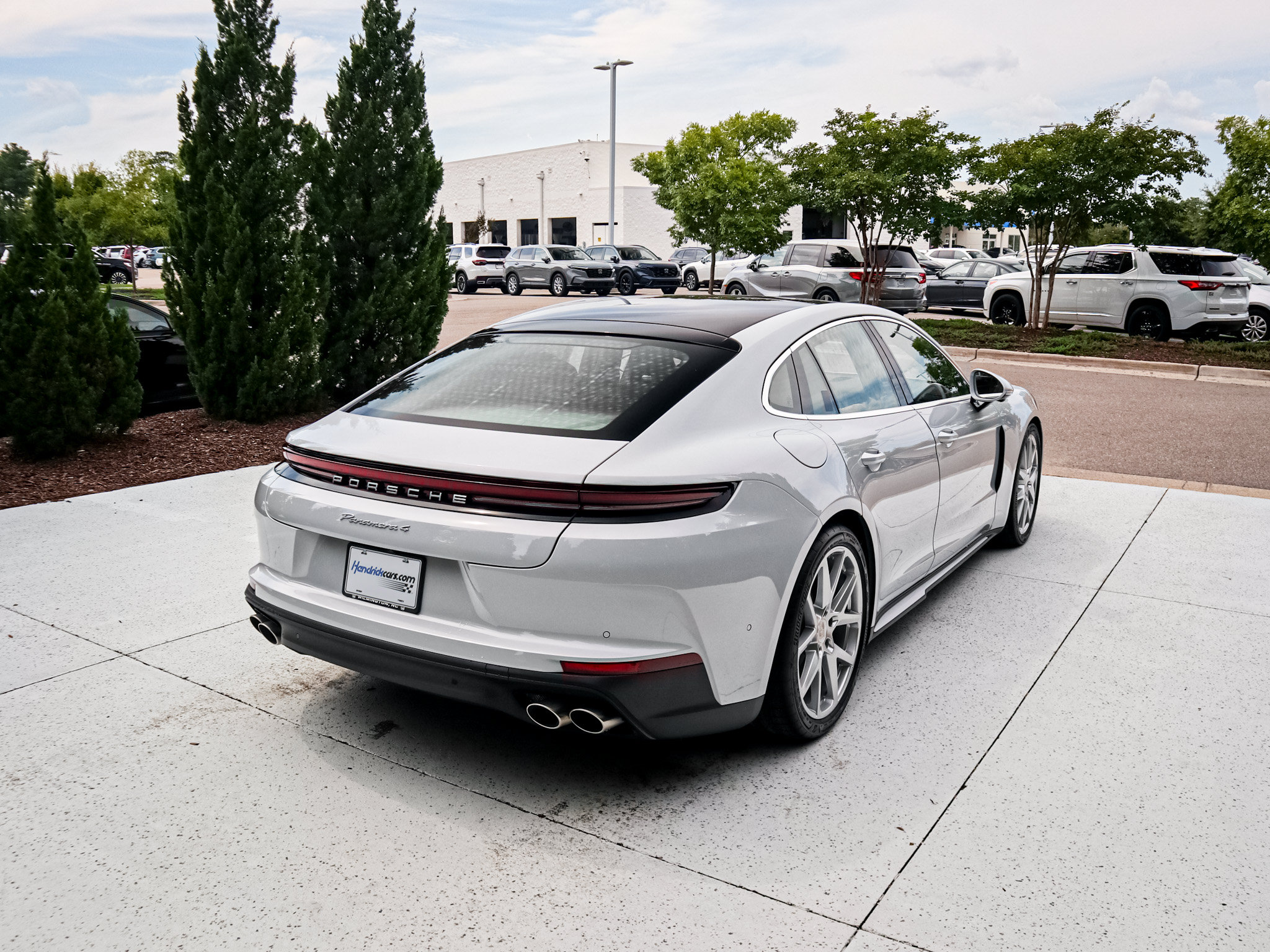 Used 2026 Porsche Panamera 4 AWD/4WD image 10