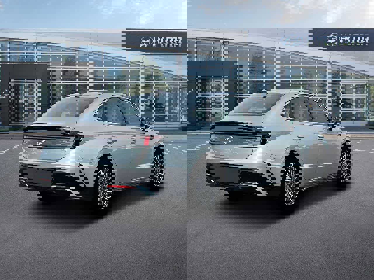 New 2025 Hyundai Sonata Limited image 10