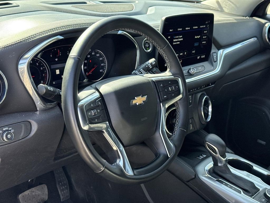 Used 2024 Chevrolet Blazer LT w/ Sound & Technology Package image 9