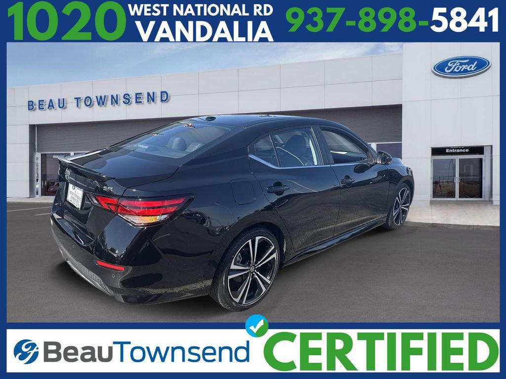 Used 2023 Nissan Sentra SR w/ SR Premium Package image 2
