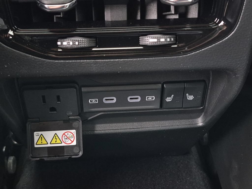 New 2026 Jeep Grand Cherokee Limited AWD/4WD image 14