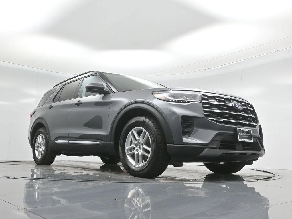 New 2025 Ford Explorer Active image 48