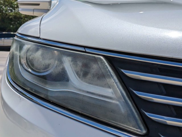 Used 2016 Lincoln MKC Reserve FWD image 10