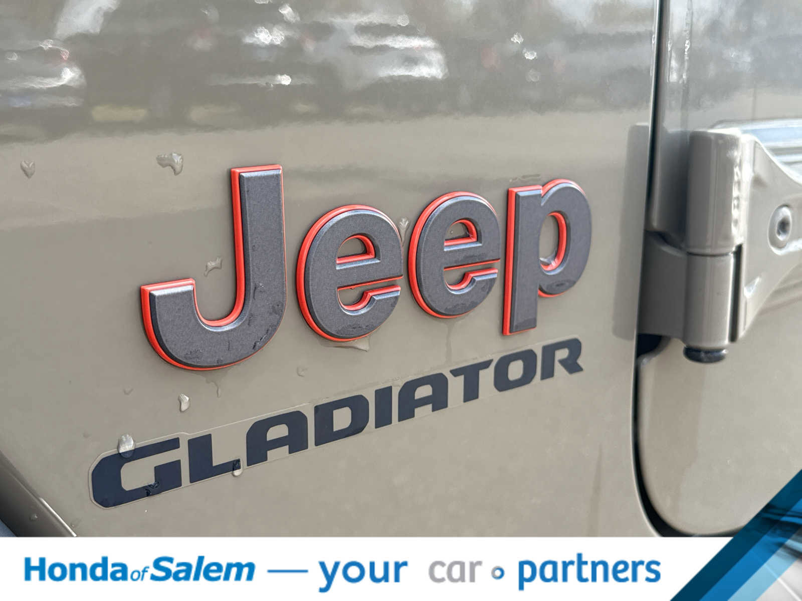 Used 2020 Jeep Gladiator Mojave image 1