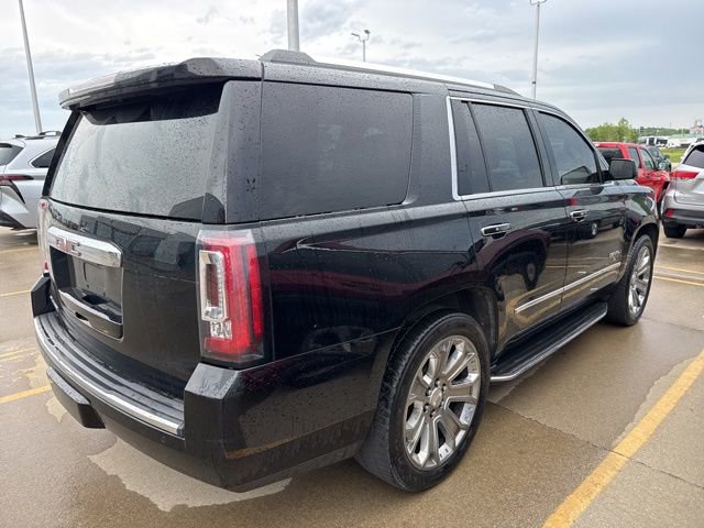 Used 2017 GMC Yukon Denali w/ Open Road Package AWD/4WD image 9