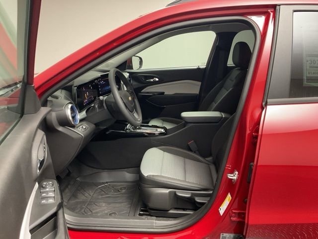 New 2026 Chevrolet Trax LT image 12