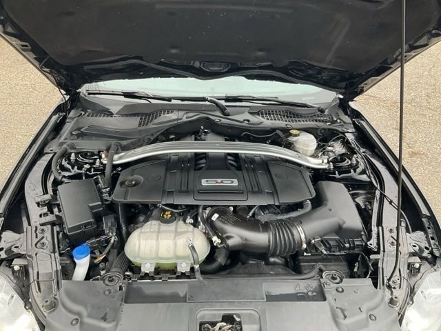 Used 2022 Ford Mustang GT image 18