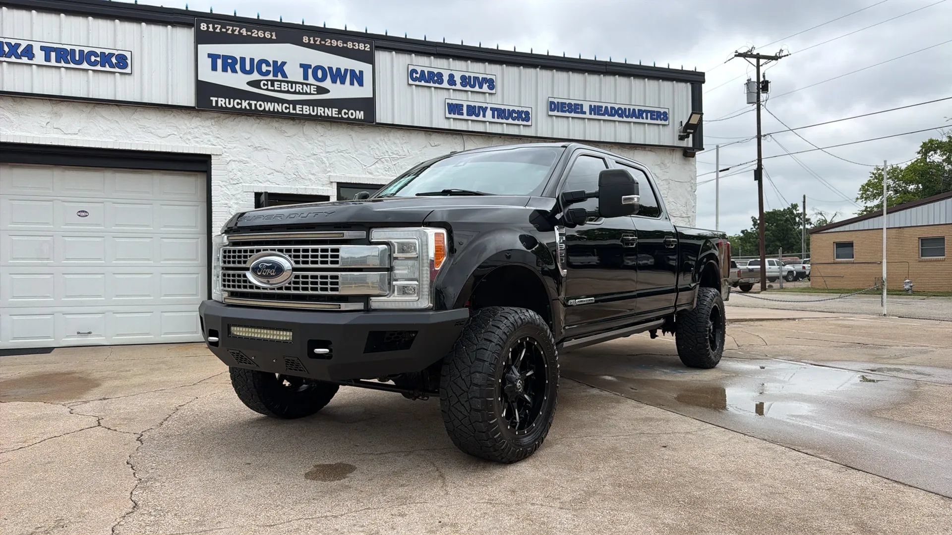 Used 2017 Ford F350 Platinum w/ Platinum Ultimate Package AWD/4WD image 1