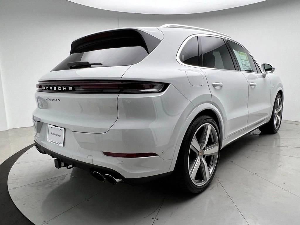 New 2026 Porsche Cayenne S image 22