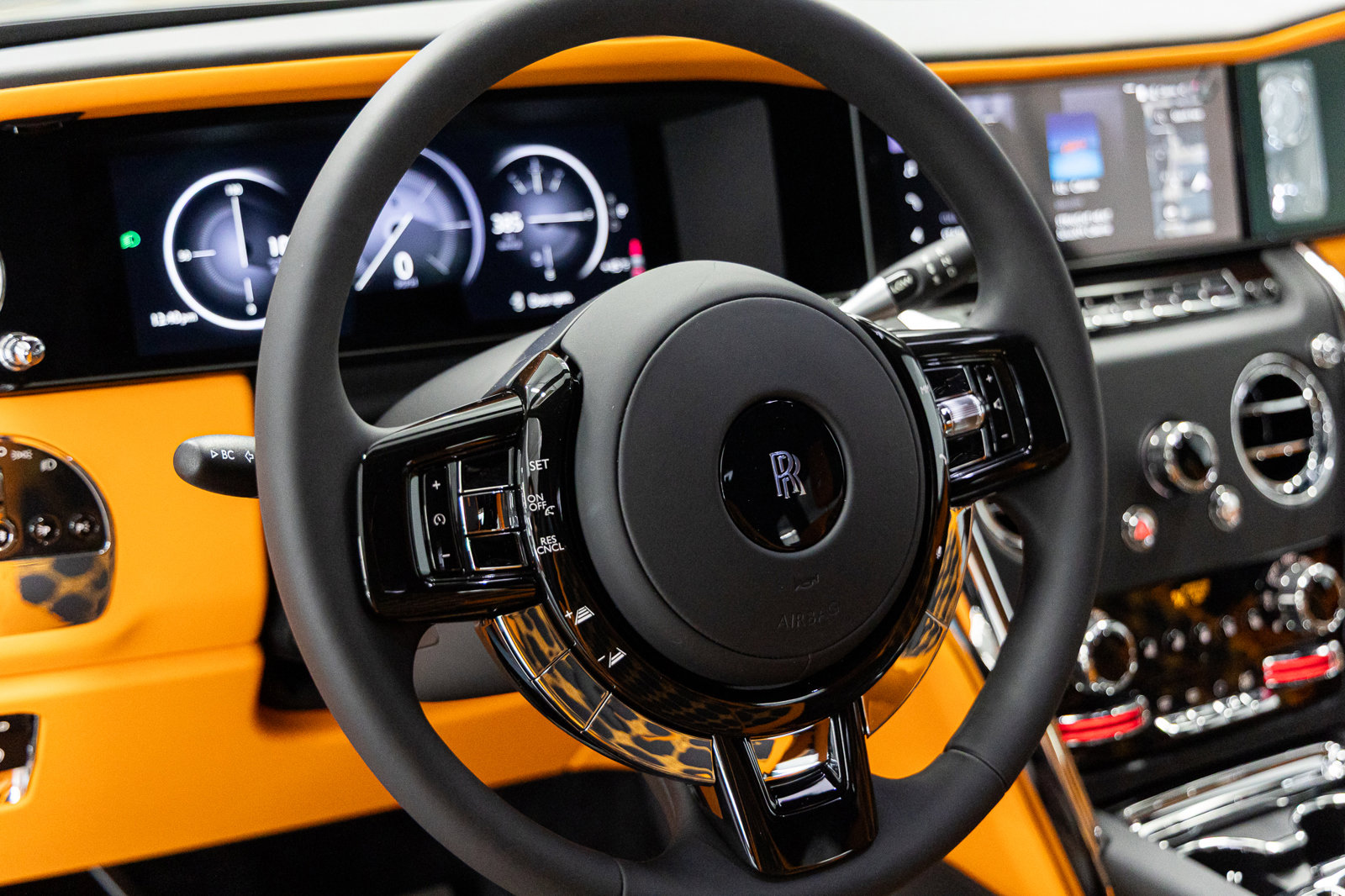 New 2026 Rolls-Royce Cullinan image 35