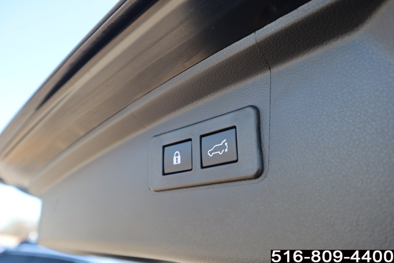 Used 2025 Subaru Outback Premium w/ Popular Package #1 image 30