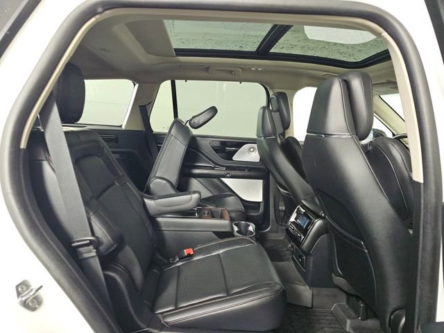 Used 2021 Lincoln Aviator Grand Touring w/ Equipment Group 302A image 15