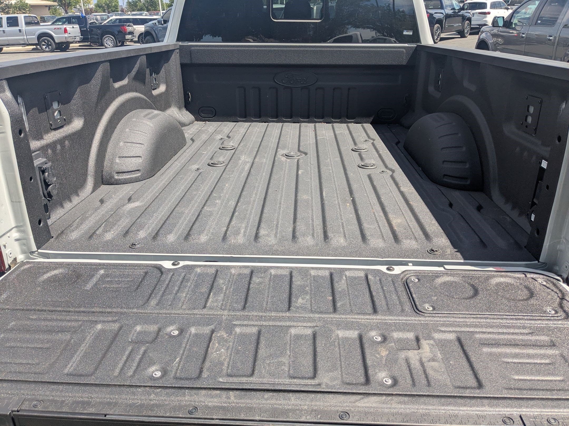 Used 2026 Ford F350 Platinum AWD/4WD image 32