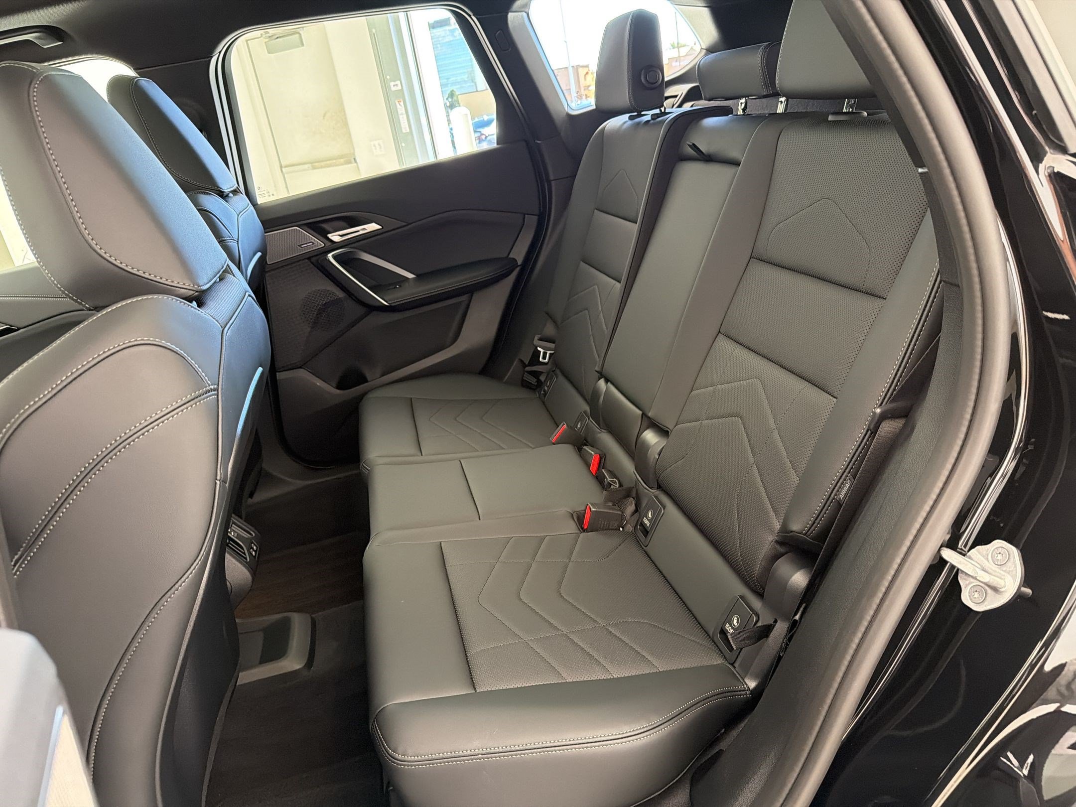 Certified 2026 BMW X1 xDrive28i AWD/4WD image 23