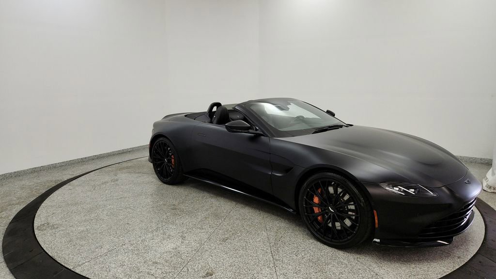 Used 2022 Aston Martin V8 Vantage Roadster image 7