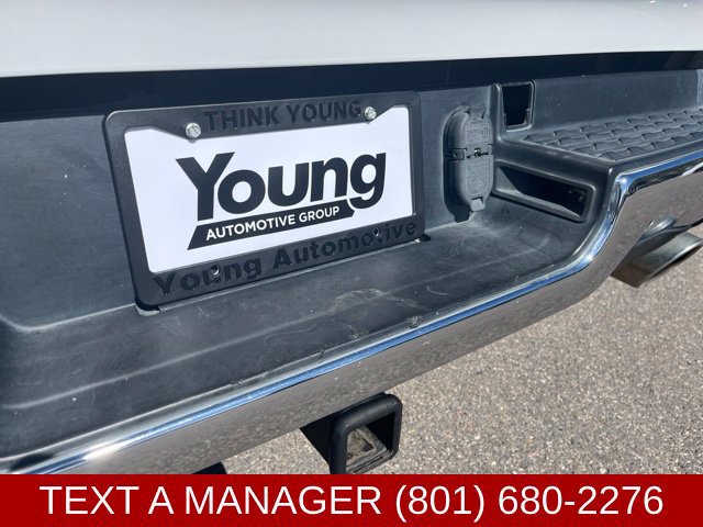 Used 2022 RAM 1500 Laramie AWD/4WD image 11