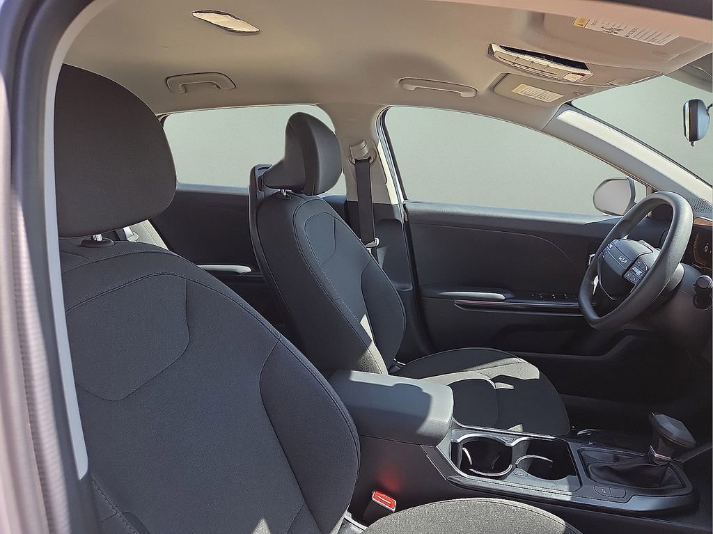 Used 2026 Kia K4 LXS image 13