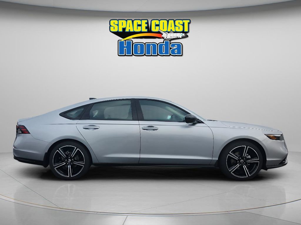 New 2026 Honda Accord SE image 2