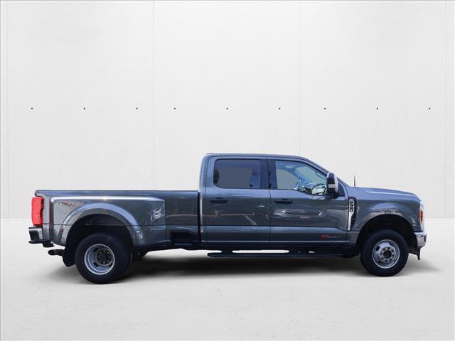 Used 2024 Ford F350 XLT image 4