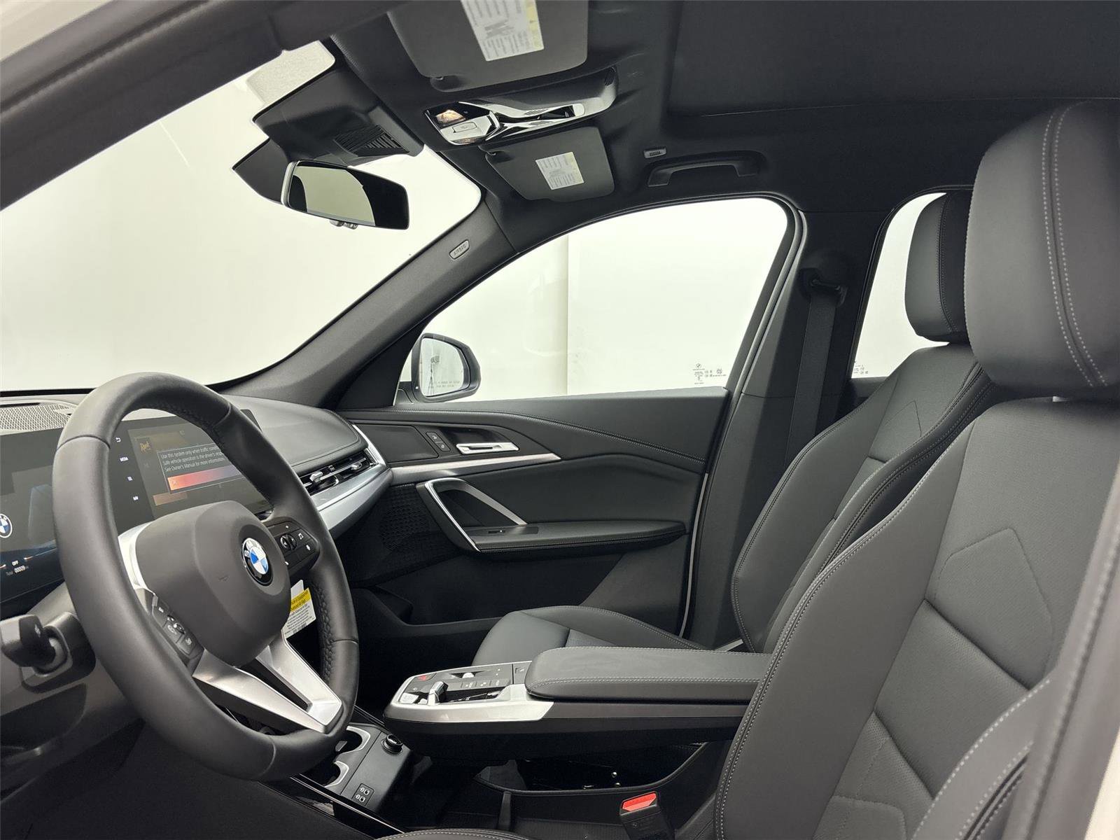 New 2025 BMW X1 xDrive28i w/ Technology Package image 24