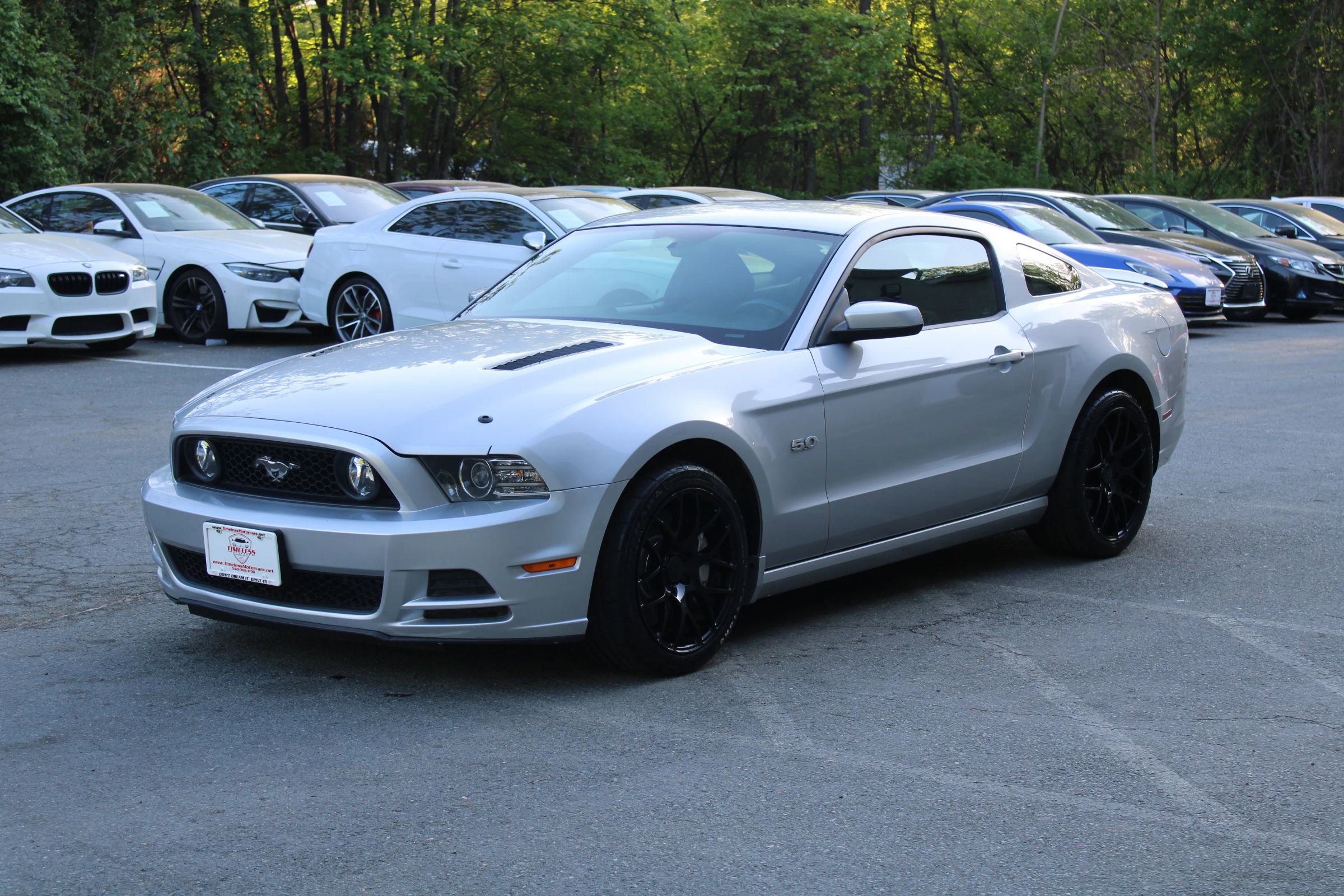 Used 2013 Ford Mustang GT image 3